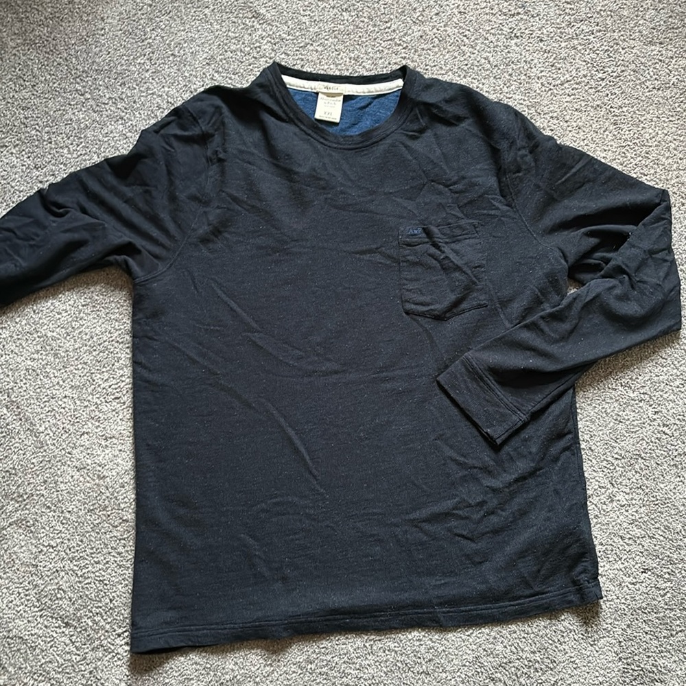 Slightly worn navy blue long sleeve A&F